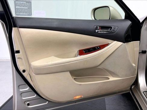 Used 2012 Lexus ES 350 FWD image 25
