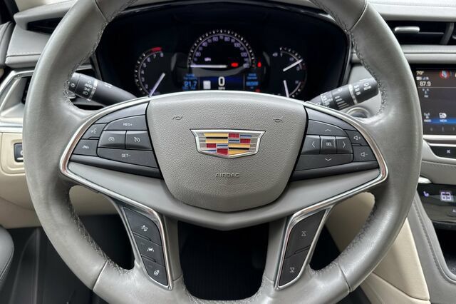 Used 2019 Cadillac XT5 Luxury AWD/4WD image 24