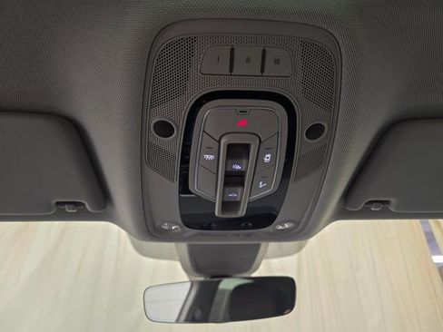 Used 2018 Audi Q5 2.0T Premium Plus w/ Premium Plus Package image 27