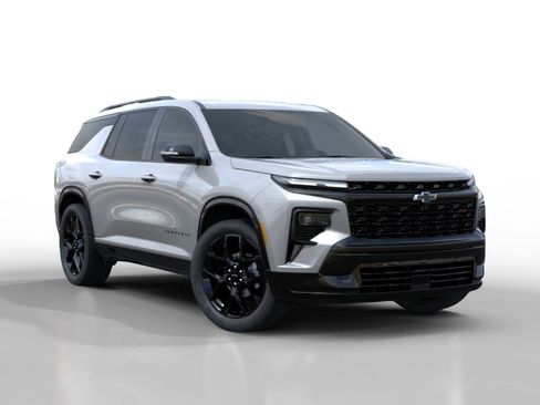 New 2025 Chevrolet Traverse RS image 2