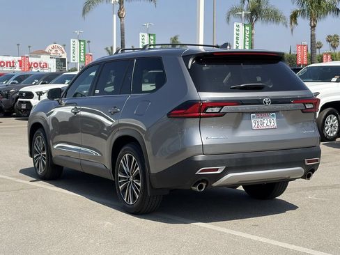 Certified 2026 Toyota Grand Highlander AWD Hybrid image 44
