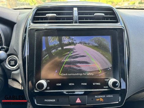 Used 2021 Mitsubishi Outlander Sport SE FWD image 25