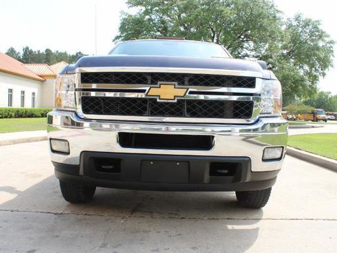Used 2011 Chevrolet Silverado 3500 LTZ AWD/4WD image 7