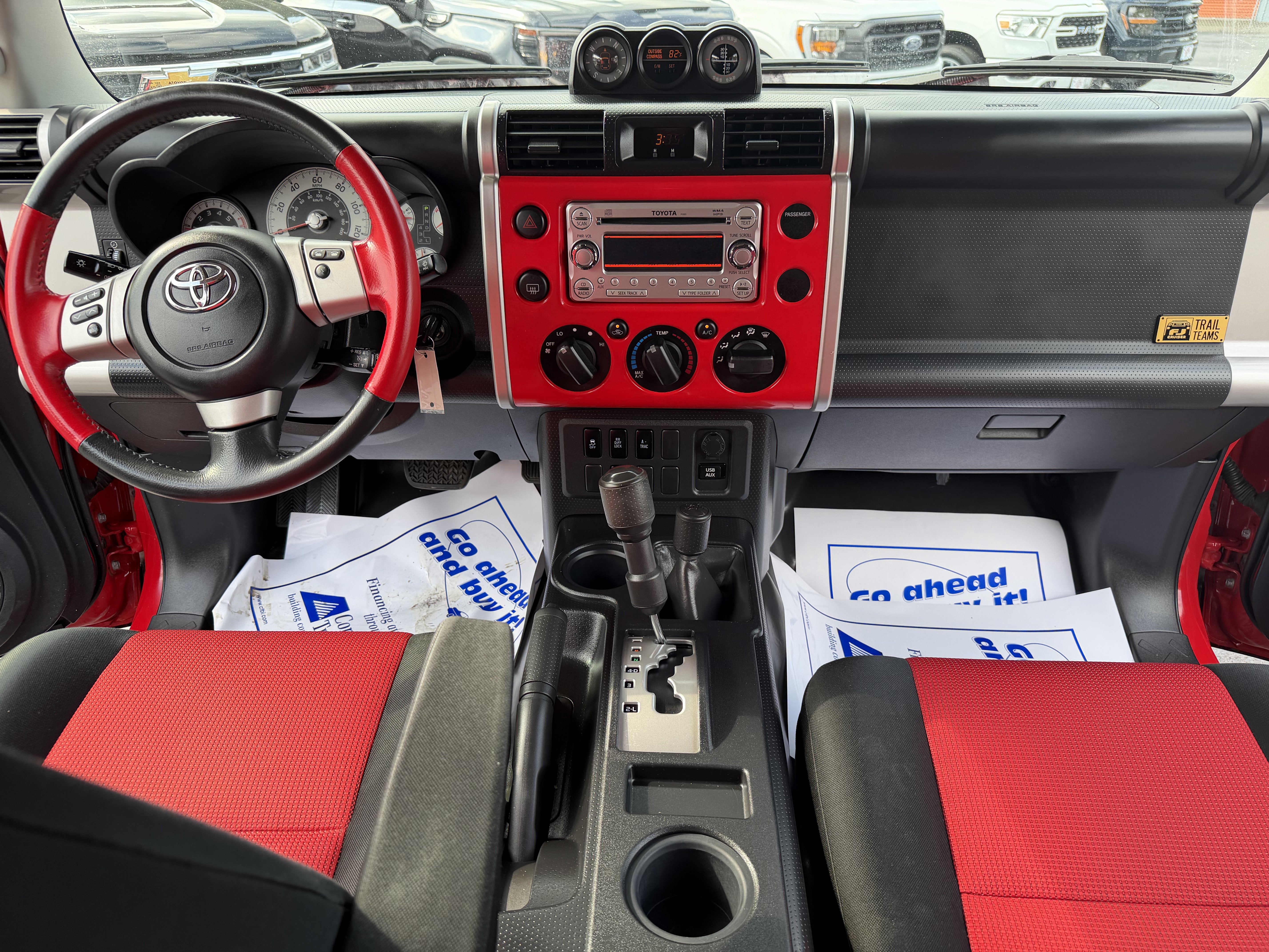 Used 2012 Toyota FJ Cruiser 4WD w/ Trail Teams Special Edition image 19