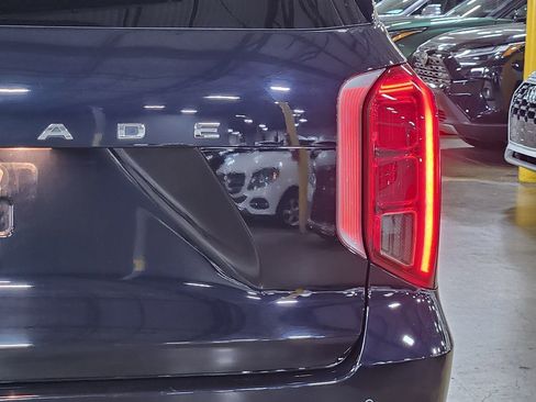 Used 2025 Hyundai Palisade Calligraphy FWD image 22