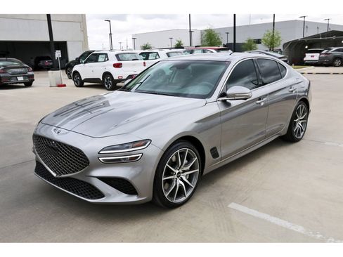 Used 2026 Genesis G70 2.5T Prestige RWD image 4