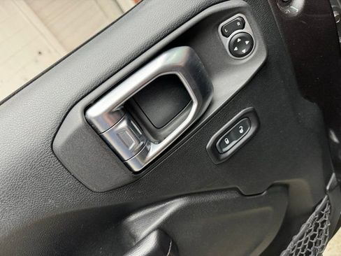 Used 2020 Jeep Wrangler Unlimited Sport S AWD/4WD image 11