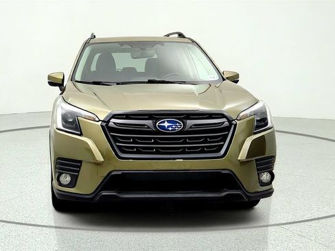Used 2022 Subaru Forester Limited AWD/4WD image 1