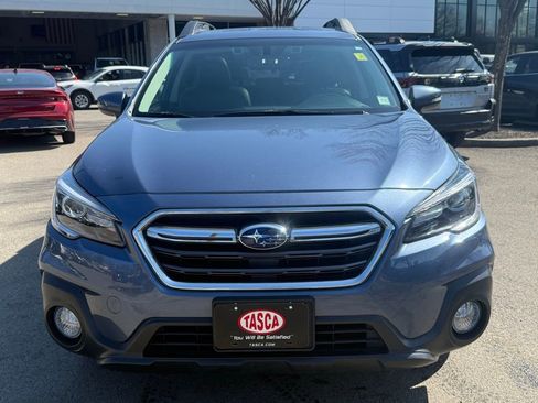 Used 2018 Subaru Outback 2.5i Limited image 3