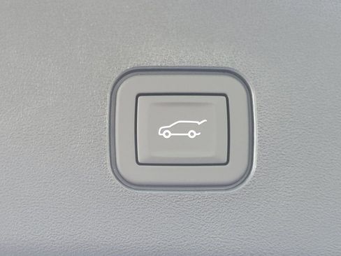 New 2026 Cadillac Vistiq Premium Luxury w/ LPO, Floor Liner Package image 30