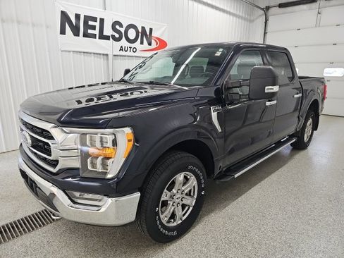 Used 2021 Ford F150 XLT w/ Equipment Group 302A High image 4