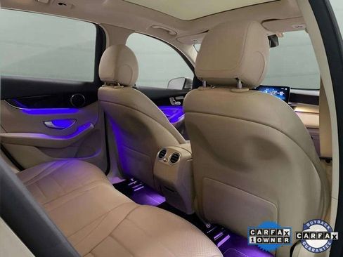 Used 2021 Mercedes-Benz GLC 300 image 20