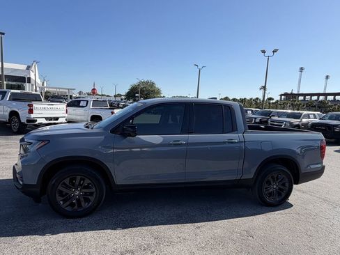 Used 2023 Honda Ridgeline Sport image 8