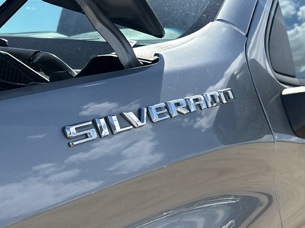 Used 2024 Chevrolet Silverado 1500 Custom RWD image 30