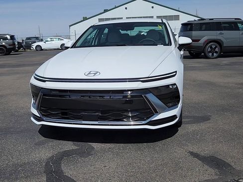 New 2026 Hyundai Sonata SEL image 4