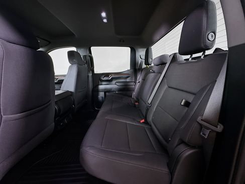 Used 2024 GMC Sierra 1500 Elevation image 26