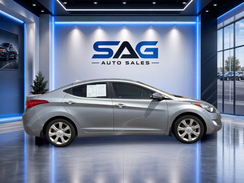 Used 2013 Hyundai Elantra Limited FWD image 3