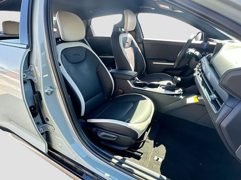 New 2026 Kia K4 GT-Line image 26