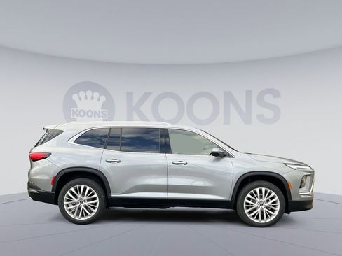 New 2026 Buick Enclave Preferred image 8