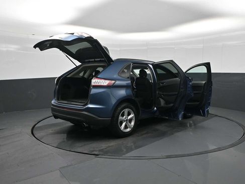 Used 2018 Ford Edge SE image 30