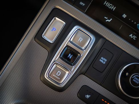 Used 2025 Hyundai Palisade Calligraphy image 40