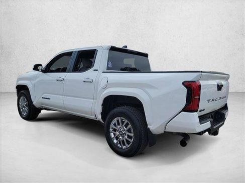 Used 2024 Toyota Tacoma SR5 image 7