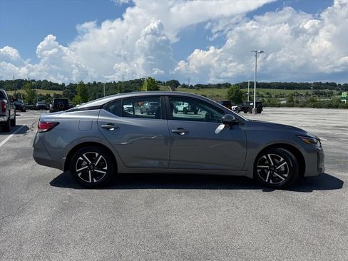 Used 2024 Nissan Sentra SV w/ All-Weather Package FWD image 10