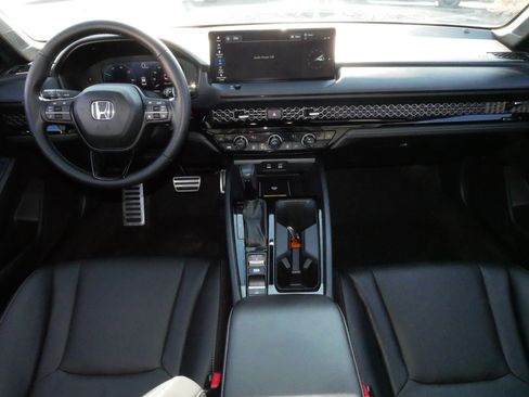 Certified 2025 Honda Accord Sport image 10