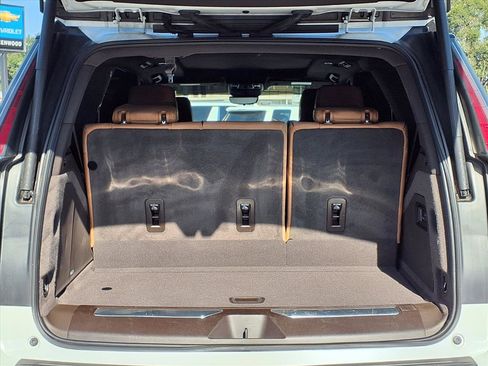 Used 2023 Cadillac Escalade Sport w/ Touring Package image 6