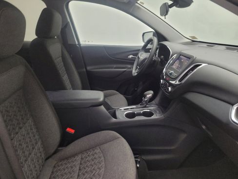 Used 2023 Chevrolet Equinox LT FWD image 21