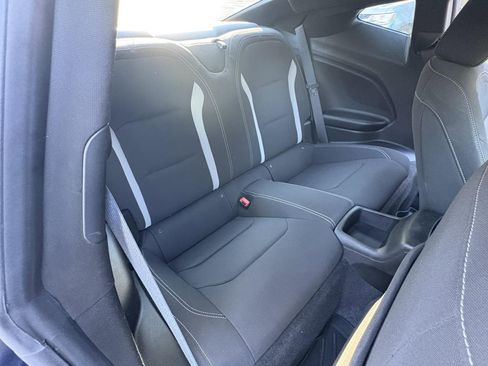 Used 2019 Chevrolet Camaro LT image 19