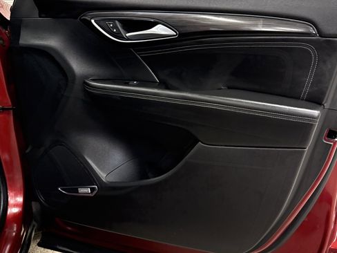 Used 2021 Buick Envision Essence w/ Technology Package I image 24