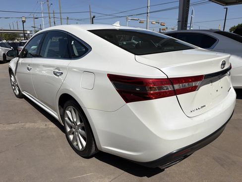 Used 2013 Toyota Avalon Limited FWD image 4
