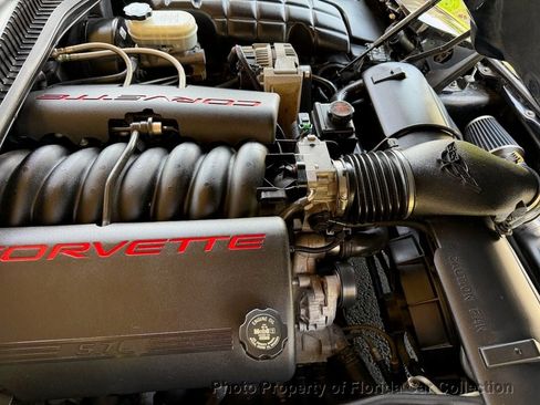 Used 1998 Chevrolet Corvette Coupe w/ Roof Pkg RWD image 72