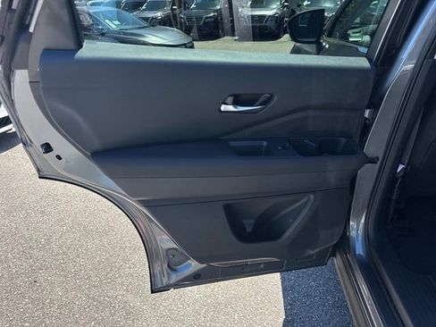 New 2026 Nissan Pathfinder SL AWD/4WD image 15