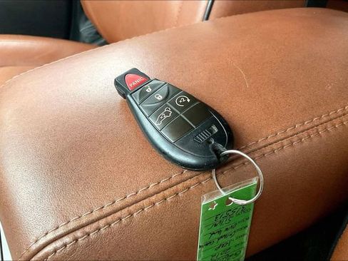 Used 2012 Jeep Grand Cherokee Overland w/ Mopar Chrome Edition Group image 11