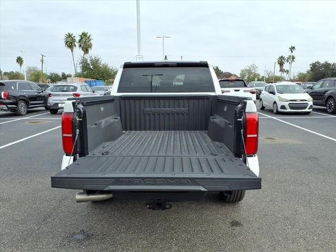 Used 2025 Toyota Tacoma SR5 image 20