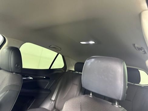 Used 2022 Buick Envision Preferred FWD image 12