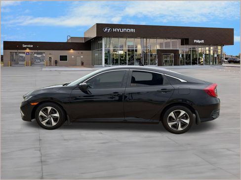 Used 2019 Honda Civic LX image 2