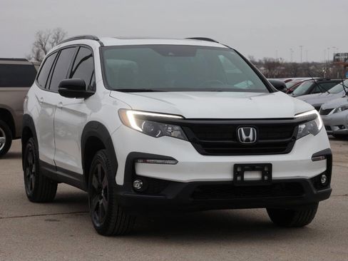 Used 2022 Honda Pilot TrailSport image 4