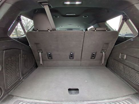 Used 2024 Chevrolet Tahoe LT AWD/4WD image 29