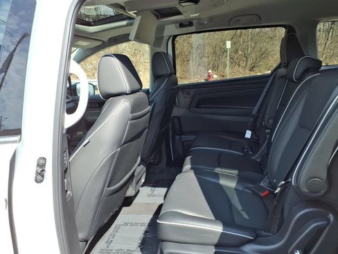 Certified 2025 Honda Odyssey Elite image 16