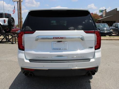 Used 2022 GMC Yukon Denali w/ Denali Ultimate Package AWD/4WD image 6