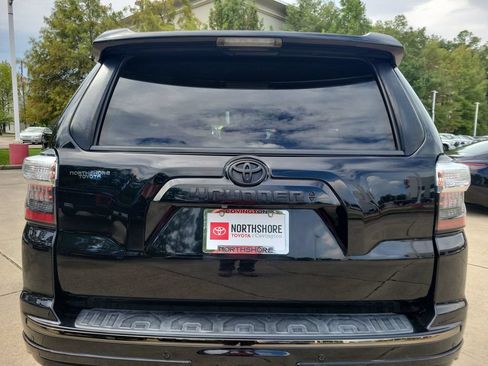Used 2019 Toyota 4Runner Limited RWD image 4