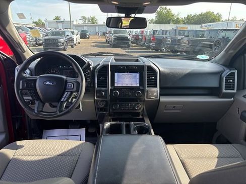 Used 2019 Ford F150 XLT w/ Equipment Group 302A Luxury AWD/4WD image 35