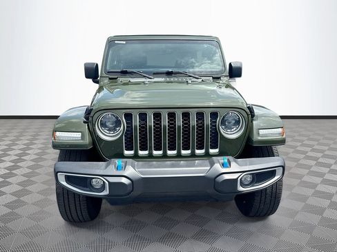 Used 2023 Jeep Wrangler Unlimited Sahara AWD/4WD image 2