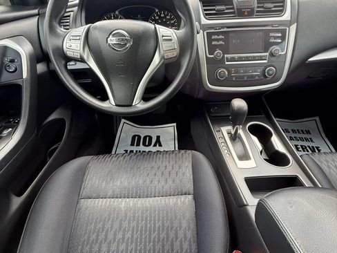 Used 2017 Nissan Altima 2.5 S w/ Power Driver Seat Package FWD image 29