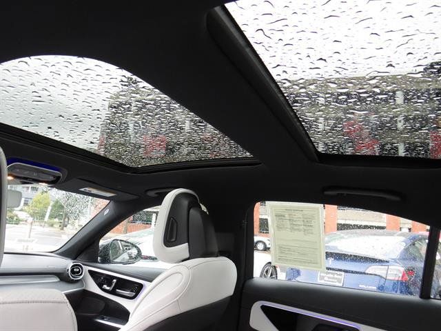 Used 2023 Mercedes-Benz C 300 4MATIC Sedan image 22