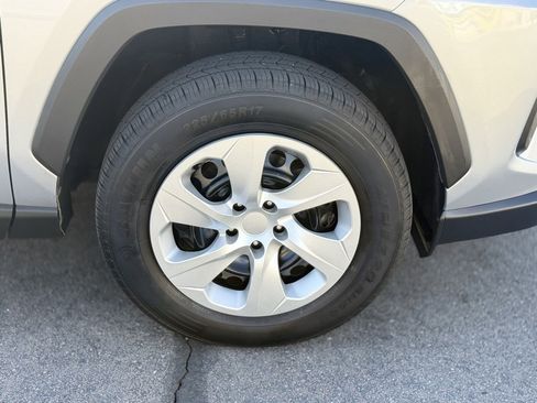 Used 2019 Toyota RAV4 LE image 30