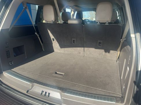 Used 2022 Lincoln Navigator L Reserve image 9